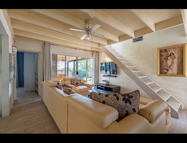 2 BEDROOM CLUSTER FOR SALE IN BROADACRES